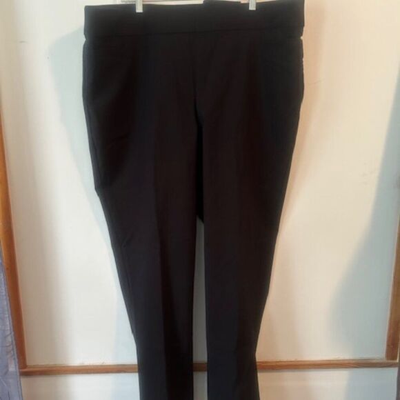 EVRI Mineral Black Mid Rise Straight pull-up pants, size 22W - Picture 1 of 4